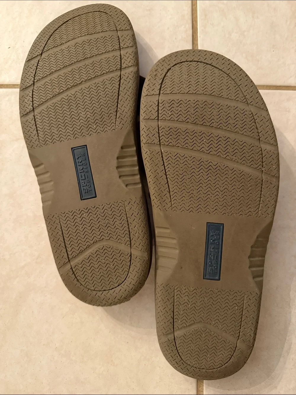 Sperry Men's Brown Leather Flip-Flop Sandals with Rope Accent - Picture 5 of 8